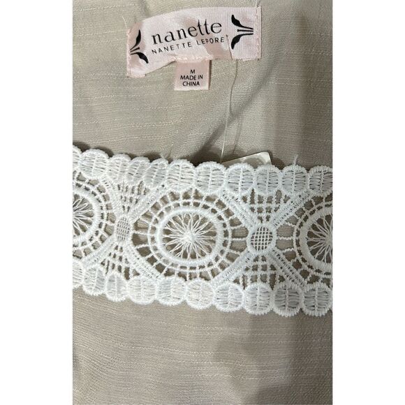Nanette Lepore  Light Stone women’s blouse Size Medium lace trim lightweight - Picture 5 of 8